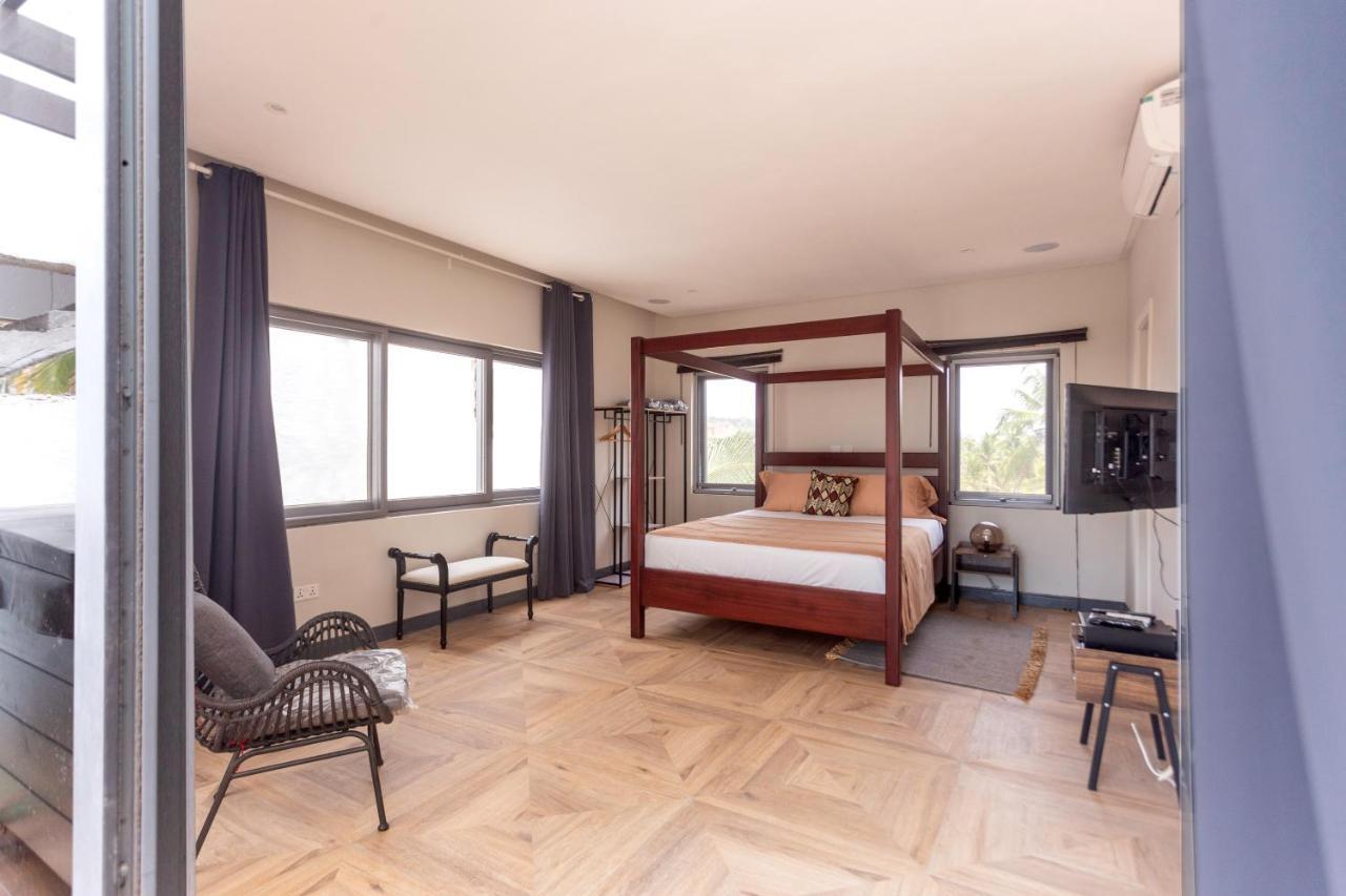 Serenity Residences & Spa - Kokrobite Beach Bagian luar foto